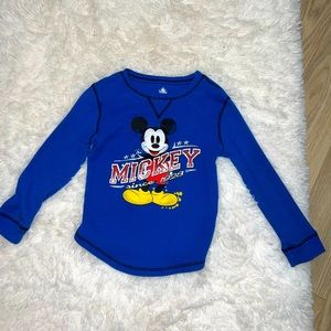 Mickey shirt long sleeves size 5/6 wore once smoke free home 🚭